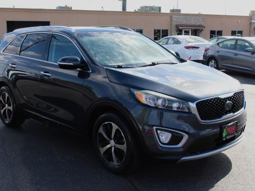 2017 Kia Sorento EX V6 2WD