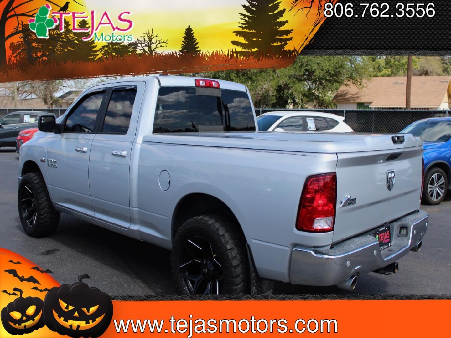 2018 Brilliant Silver - K23 RAM 1500 SLT Quad Cab 2WD (1C6RR6GT2JS) with an 5.7L V8 OHV 16V engine, 8A transmission, located at 4110 Avenue Q, Lubbock, 79412, 33.556553, -101.855820- Photo#2