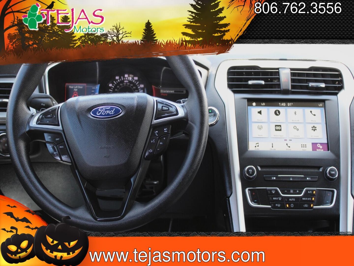 2017 Tan Ford Fusion SE (3FA6P0HD4HR) with an 1.5L L4 DOHC 16V engine, 6A transmission, located at 4110 Avenue Q, Lubbock, 79412, 33.556553, -101.855820- Photo#8