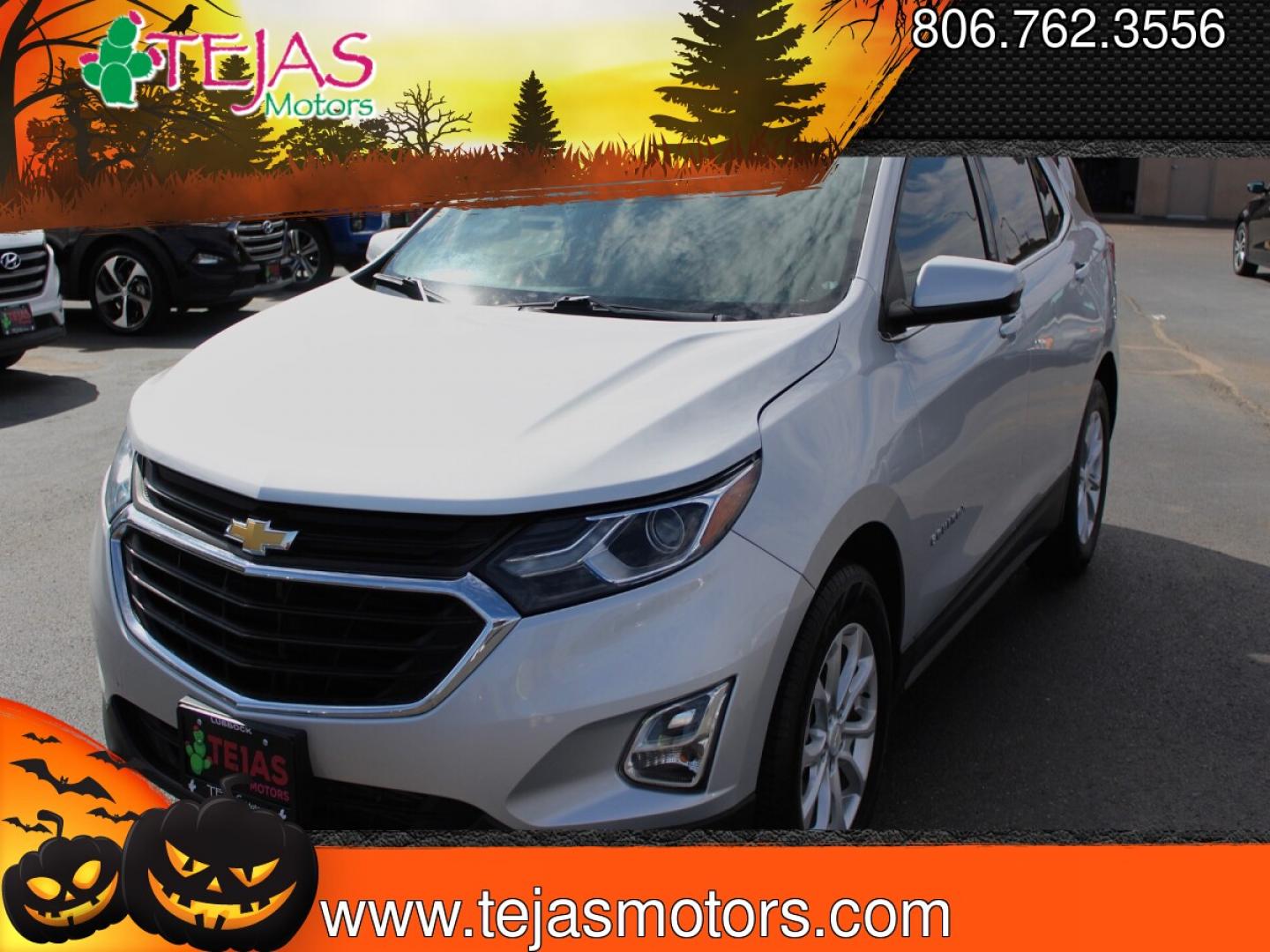 2018 SILVER Chevrolet Equinox LT (2GNAXJEV4J6) with an 1.5L I-4 direct injection, DOHC, VVT variable valve control, intercooled turbo, regular gasoline, engine with 170HP engine, located at 4110 Avenue Q, Lubbock, 79412, 33.556553, -101.855820- Photo#1