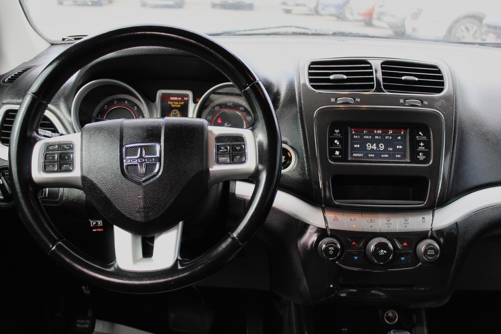 2020 GRAY Dodge Journey SE Value (3C4PDCAB4LT) with an 2.4L L4 DOHC 16V engine, 6A transmission, located at 4110 Avenue Q, Lubbock, 79412, 33.556553, -101.855820- Photo#8