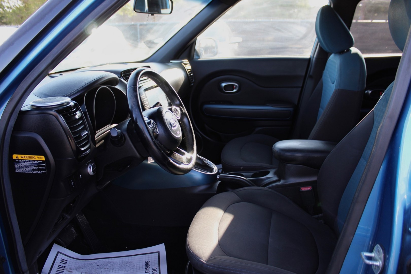 2015 BLUE /BLACK Kia Soul + (KNDJP3A50F7) with an 2.0L L4 DOHC 16V engine, 6A transmission, located at 4110 Avenue Q, Lubbock, 79412, 33.556553, -101.855820- Photo#5