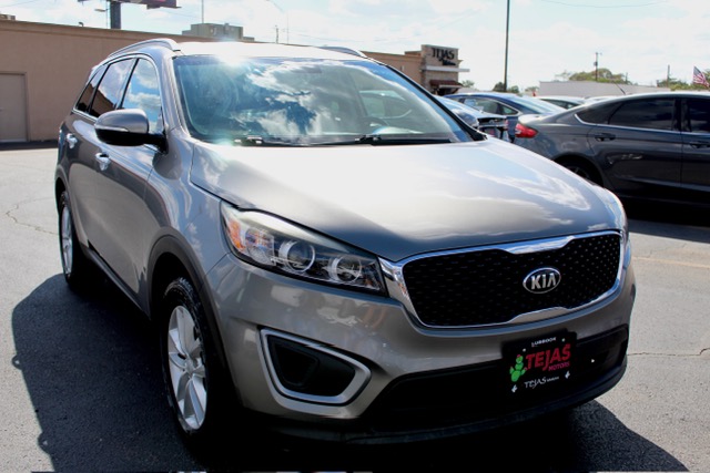 photo of 2017 Kia Sorento L 2WD