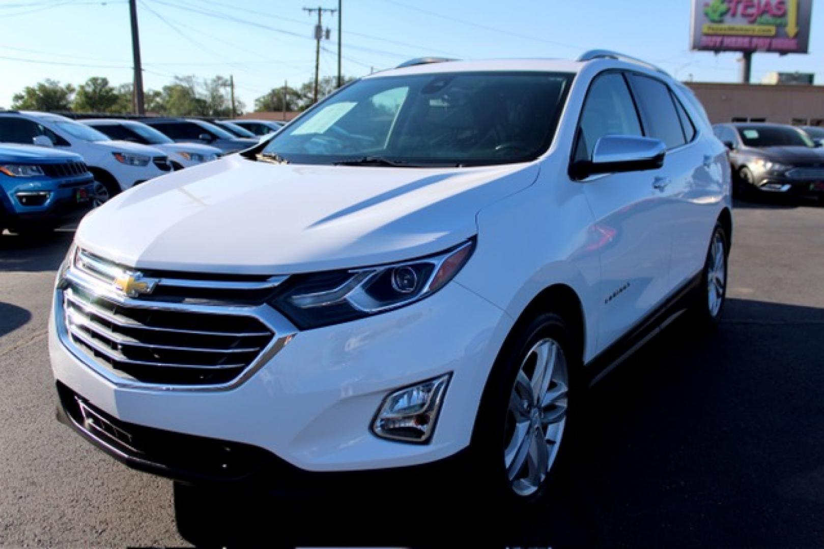 2019 Chevrolet Equinox Premier 1.5 2WD (2GNAXNEV2K6) with an 1.5L L4 DIR DOHC 16V TURBO engine, 6A transmission, located at 4110 Avenue Q, Lubbock, 79412, 33.556553, -101.855820- Photo#1