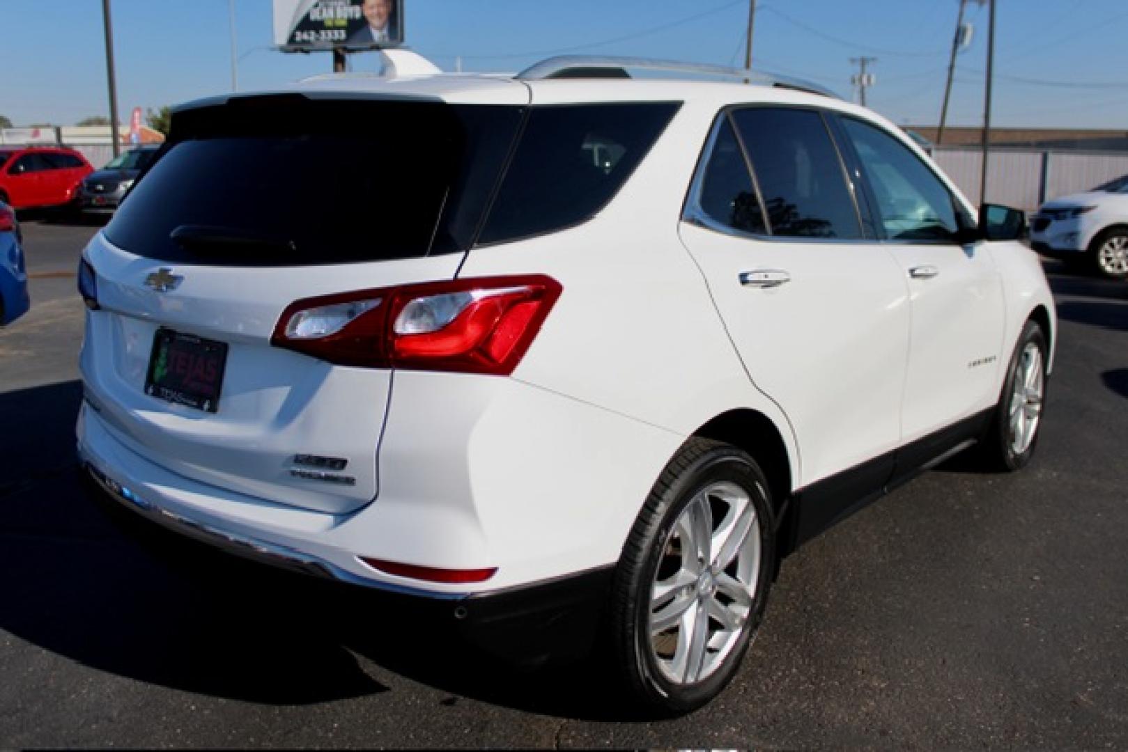 2019 Chevrolet Equinox Premier 1.5 2WD (2GNAXNEV2K6) with an 1.5L L4 DIR DOHC 16V TURBO engine, 6A transmission, located at 4110 Avenue Q, Lubbock, 79412, 33.556553, -101.855820- Photo#3
