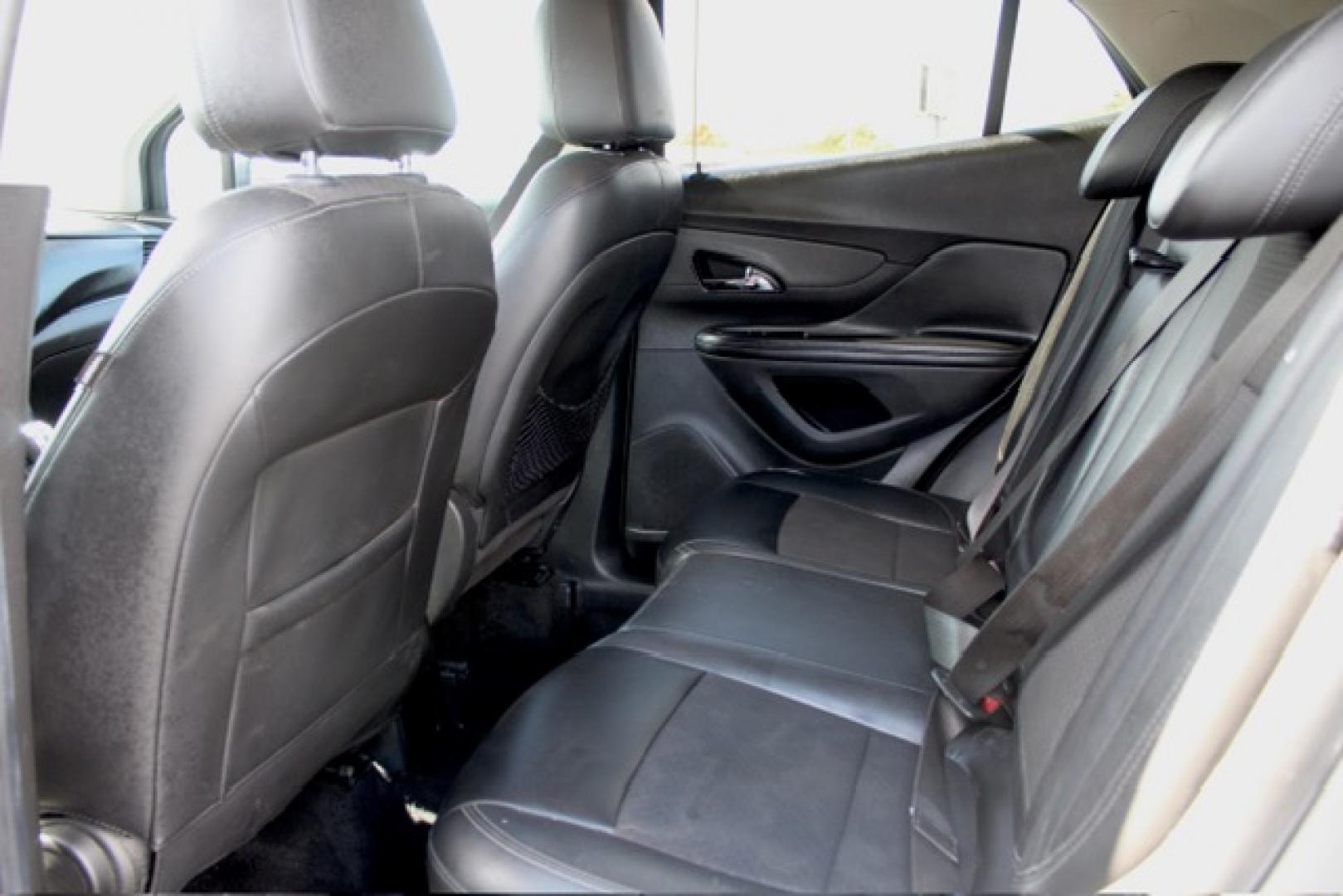 2019 Buick Encore Preferred FWD (KL4CJASB4KB) with an 1.4L L4 DOHC 16V TURBO engine, 6A transmission, located at 4110 Avenue Q, Lubbock, 79412, 33.556553, -101.855820- Photo#7