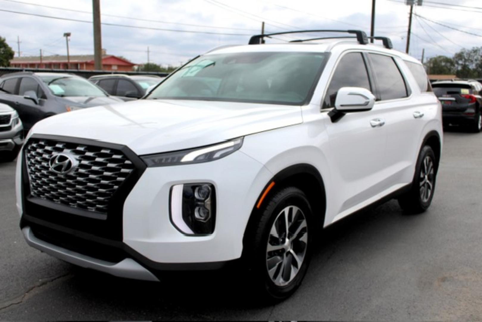 2021 Hyundai Palisade SEL (KM8R24HE6MU) with an 3.8L V6 DOHC 24V engine, 8A transmission, located at 4110 Avenue Q, Lubbock, 79412, 33.556553, -101.855820- Photo#1